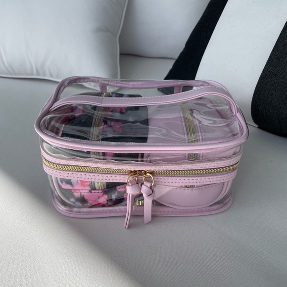 Trina Turk Handbags - TRINA TURK MAKEUP TRAIN CASE SET